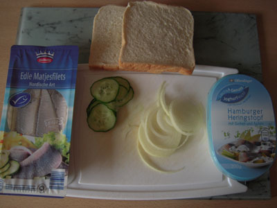 20090611_02_FishSandwichMaterials.jpg