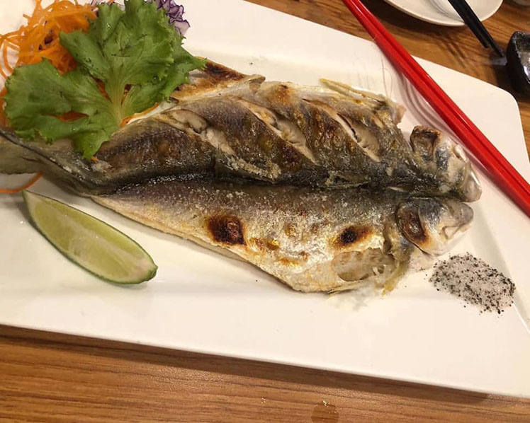 東街日本料理-鹽烤大午魚