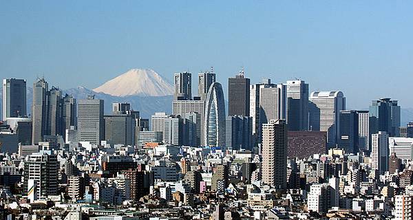 800px-Skyscrapers_of_Shinjuku_2009_January