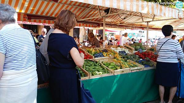 Vieux Nice Cours Saleya