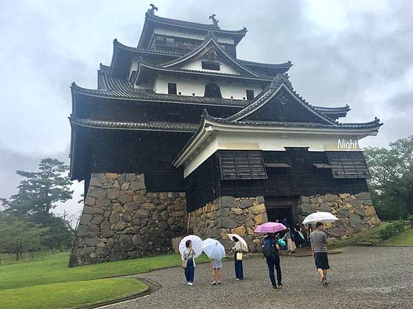 日本 松江 島根 松江市一日旅精華景點規劃 松江城 小泉八雲 皆美館 八重垣神社 宍道湖夕日遊覽船 劉小夜の魔女飛行記 Night S Blog 痞客邦 日本 松江 島根 松江市一日旅精華景點規劃 松江城 小泉八雲 皆美館 八重垣神社 宍道湖夕日遊覽船 劉小夜の魔女飛行記 Night S Blog 痞客邦