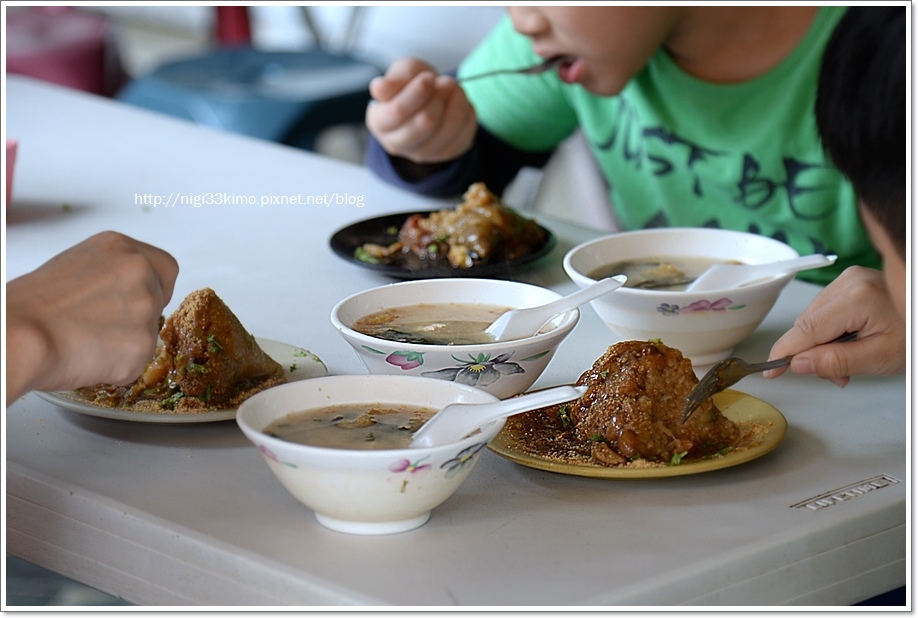 圓環頂肉粽05.JPG