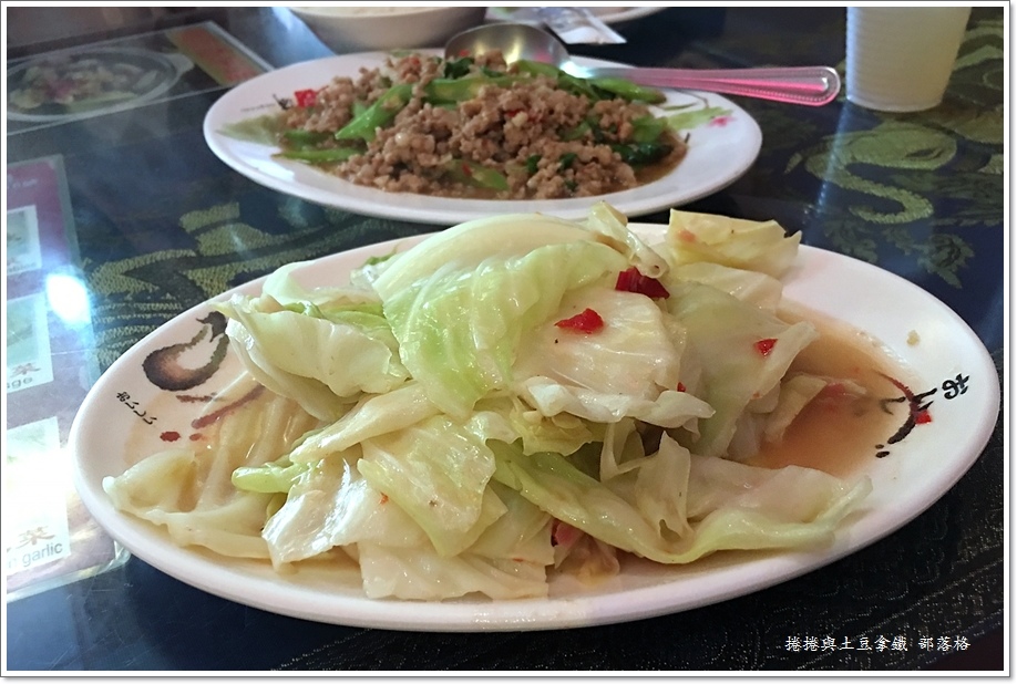 鑫泰式料理14.JPG