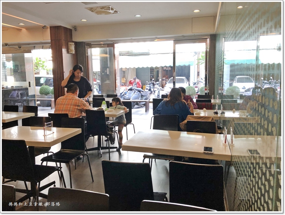 聰明鴨肉店02.JPG