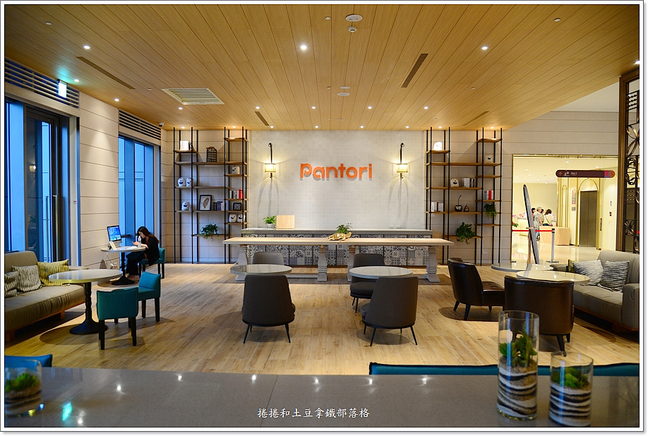 澎澄饭店大厅-1