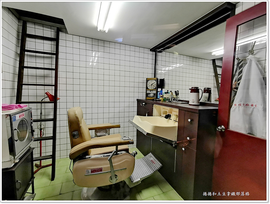 高雄 鹽埕第一公有市場6家最新文青特色小店潮逛街舊堀江 捲捲和土豆拿鐵 痞客邦