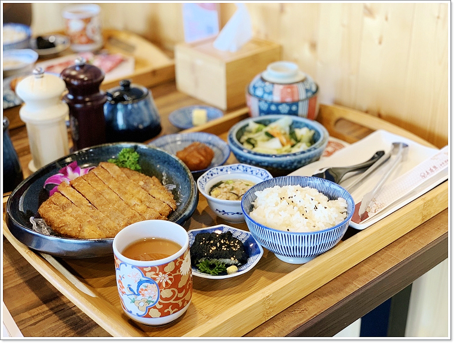 東港強 和牛·燒肉 東港店