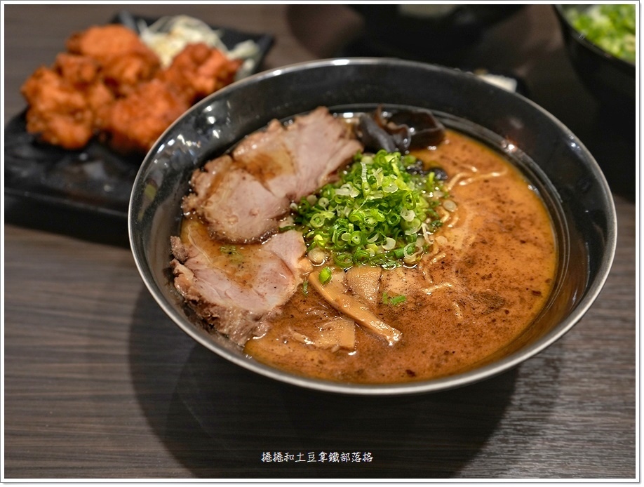 臥龍拉麵-32.JPG 臥龍拉麵-32.JPG