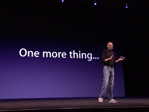 Steve-Jobs-WWDC-2010-keynote-One-more-thing-moment-