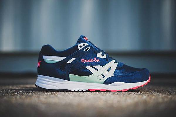 reebok-ventilator-deep-blue-sea-1