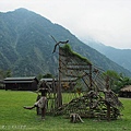 布洛灣山月村