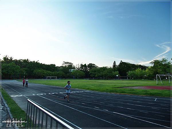 鳥松國中