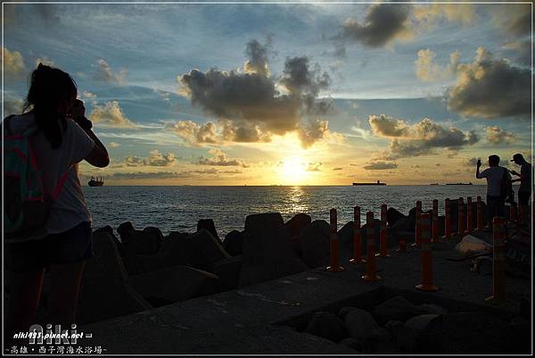 西子灣海水浴場夕陽