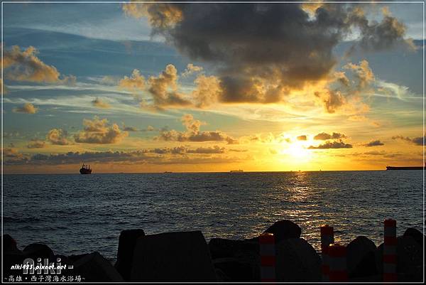 西子灣海水浴場夕陽