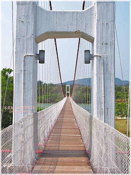 滿州港口吊橋