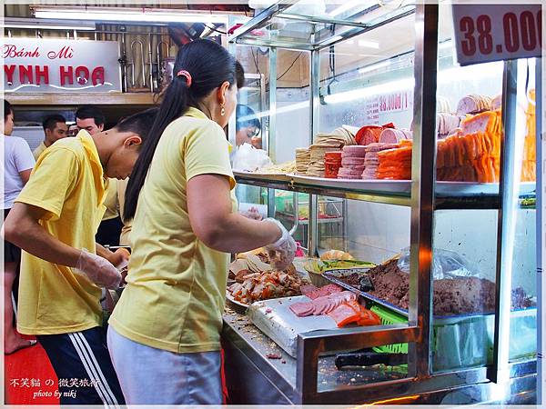 胡志明第一郡美食.越式法國麵包Banh Mi Huynh Hoa