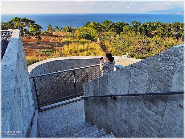 屏東墾丁旅遊_Wandering Walls灣臥清水模海景民宿