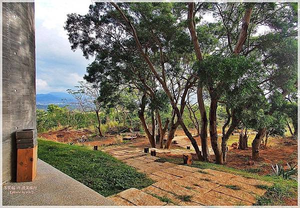 屏東墾丁旅遊_Wandering Walls灣臥清水模海景民宿