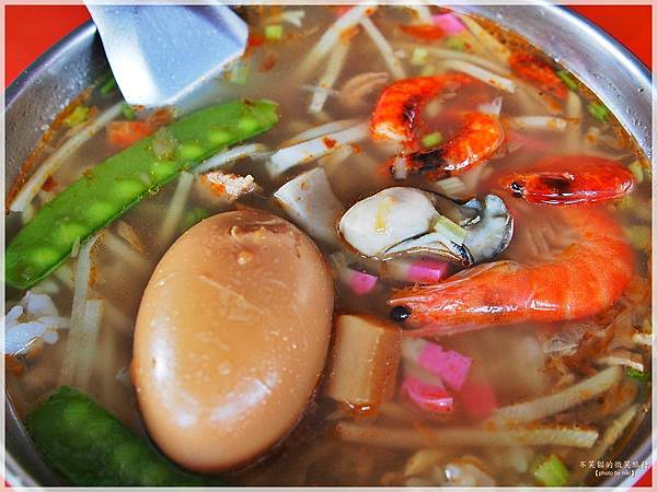 屏東東港旅遊美食.庶民美食_阿卿姐飯湯
