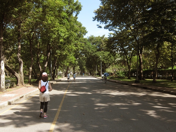 20131102_jogging in Lumphini Parek_11.JPG