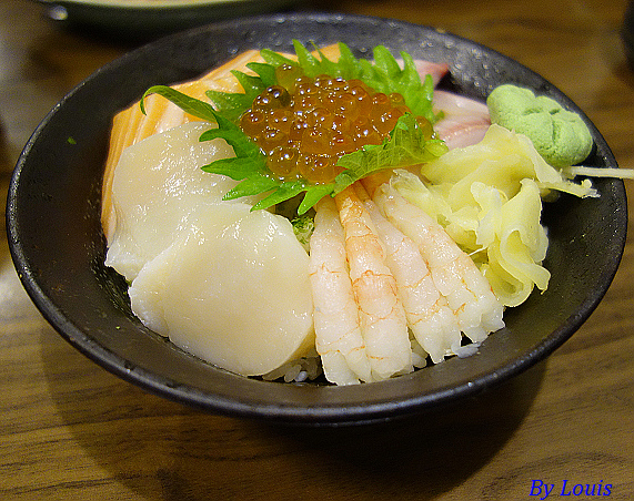 藏味屋_招牌生魚片蓋飯.JPG