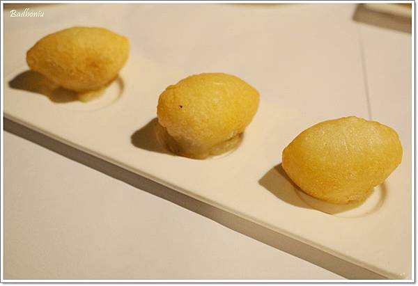 P8030989.jpg P8030989.jpg