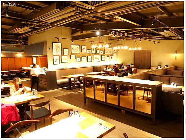 【食】【台中】NINI尼尼義大利餐廳旗艦店台中公益店 ~ 在咖啡廳裡吃PASTA 【食】【台中】NINI尼尼義大利餐廳旗艦店台中公益店 ~ 在咖啡廳裡吃PASTA