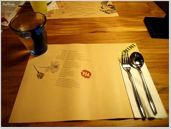 【食】【台中】NINI尼尼義大利餐廳旗艦店台中公益店 ~ 在咖啡廳裡吃PASTA 【食】【台中】NINI尼尼義大利餐廳旗艦店台中公益店 ~ 在咖啡廳裡吃PASTA