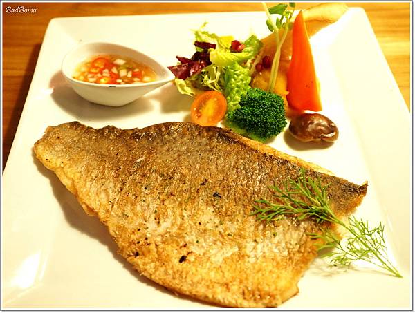 【食】【台中】NINI尼尼義大利餐廳旗艦店台中公益店 ~ 在咖啡廳裡吃PASTA 【食】【台中】NINI尼尼義大利餐廳旗艦店台中公益店 ~ 在咖啡廳裡吃PASTA