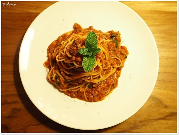 【食】【台中】NINI尼尼義大利餐廳旗艦店台中公益店 ~ 在咖啡廳裡吃PASTA 【食】【台中】NINI尼尼義大利餐廳旗艦店台中公益店 ~ 在咖啡廳裡吃PASTA