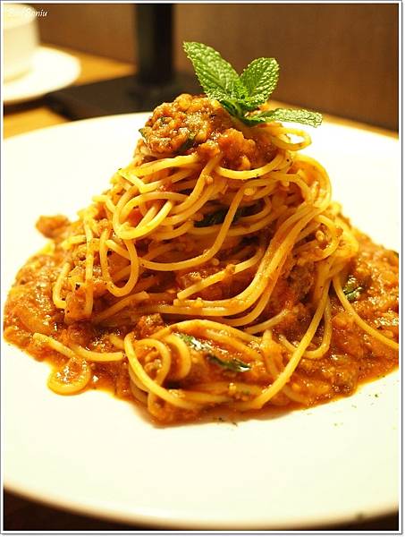 【食】【台中】NINI尼尼義大利餐廳旗艦店台中公益店 ~ 在咖啡廳裡吃PASTA 【食】【台中】NINI尼尼義大利餐廳旗艦店台中公益店 ~ 在咖啡廳裡吃PASTA