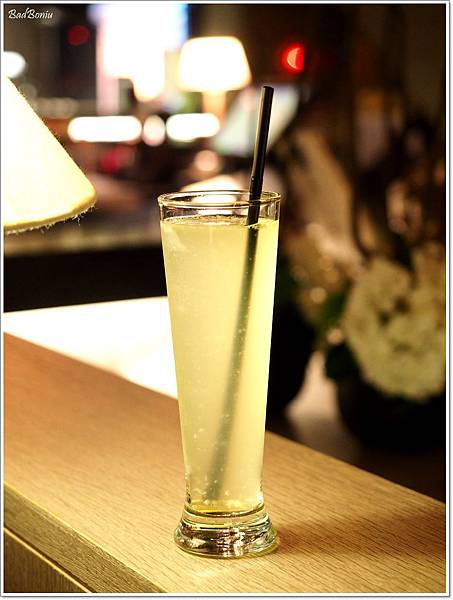 【食】【台中】NINI尼尼義大利餐廳旗艦店台中公益店 ~ 在咖啡廳裡吃PASTA 【食】【台中】NINI尼尼義大利餐廳旗艦店台中公益店 ~ 在咖啡廳裡吃PASTA