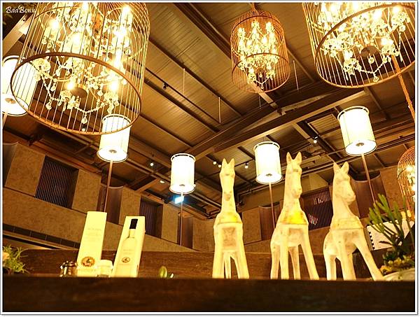 【食】【台中】NINI尼尼義大利餐廳旗艦店台中公益店 ~ 在咖啡廳裡吃PASTA 【食】【台中】NINI尼尼義大利餐廳旗艦店台中公益店 ~ 在咖啡廳裡吃PASTA