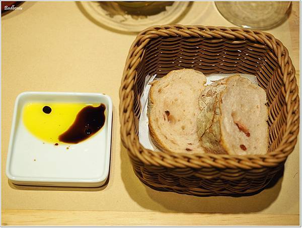 【食】【桃園】夢工場親子主題餐廳.質感佳,還把縮小版愛樂園搬進餐廳裡了! 【食】【桃園】夢工場親子主題餐廳.質感佳,還把縮小版愛樂園搬進餐廳裡了!