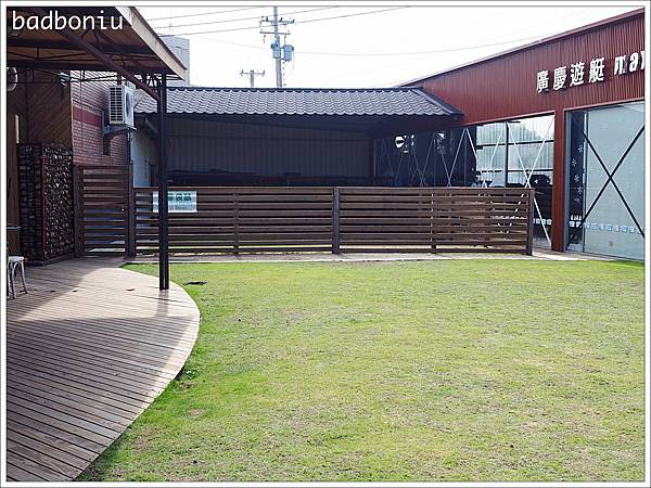 【食】【新竹】Fan&House 手工窯烤柴燒披薩、牛排、咖啡茶飲、鮮榨果汁.餐點平價還有戶外大草皮可以跟袋鼠互動喔! 【食】【新竹】Fan&House 手工窯烤柴燒披薩、牛排、咖啡茶飲、鮮榨果汁.餐點平價還有戶外大草皮可以跟袋鼠互動喔!