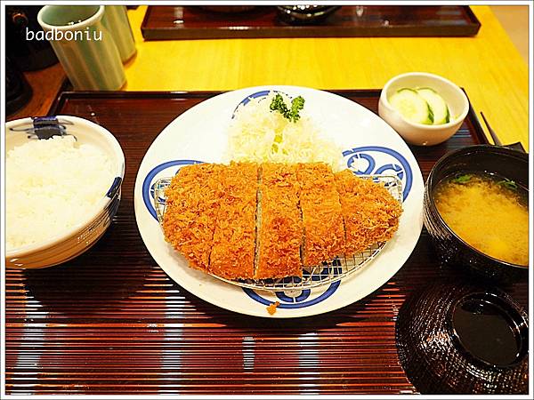 【食】【台北】MaiSEN邁泉豬排(とんかつまい泉).東京豬排名店來台灣了~ 【食】【台北】MaiSEN邁泉豬排(とんかつまい泉).東京豬排名店來台灣了~