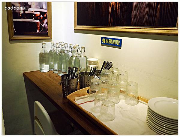 【食】【台北】阿瑪非 coffee.北投捷運站對面的義大利餐廳,餐點不錯,不說還吃不出來是蔬食餐廳! 【食】【台北】阿瑪非 coffee.北投捷運站對面的義大利餐廳,餐點不錯,不說還吃不出來是蔬食餐廳!