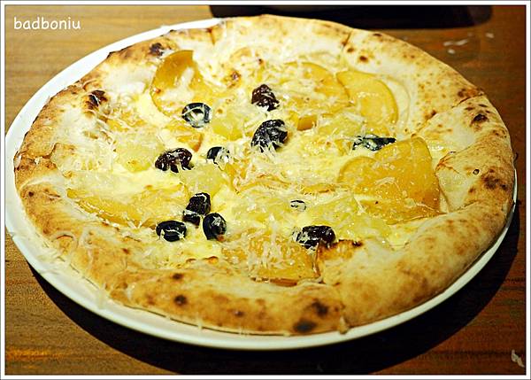 【食】【台北】阿瑪非 coffee.北投捷運站對面的義大利餐廳,餐點不錯,不說還吃不出來是蔬食餐廳! 【食】【台北】阿瑪非 coffee.北投捷運站對面的義大利餐廳,餐點不錯,不說還吃不出來是蔬食餐廳!