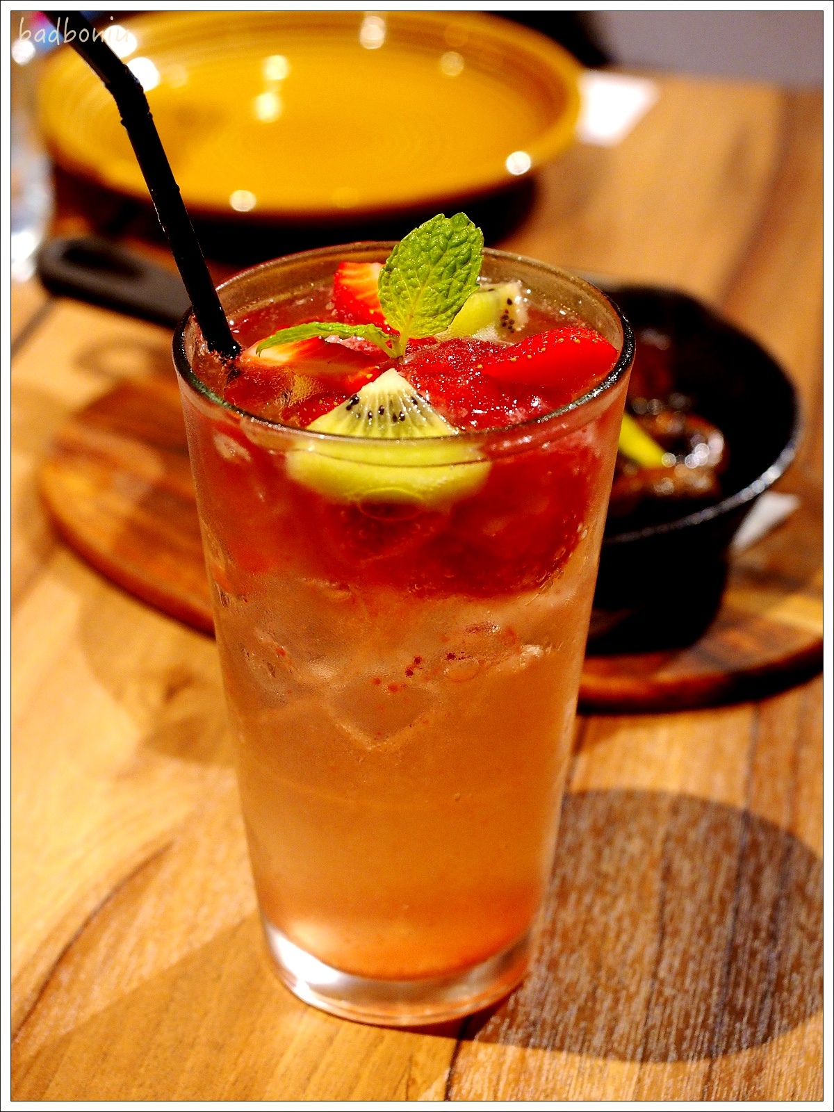 【食】【台北】MAGO 料理魔術美學西班牙餐廳 信義威秀店 - 來看魔術師變美食 【食】【台北】MAGO 料理魔術美學西班牙餐廳 信義威秀店 - 來看魔術師變美食