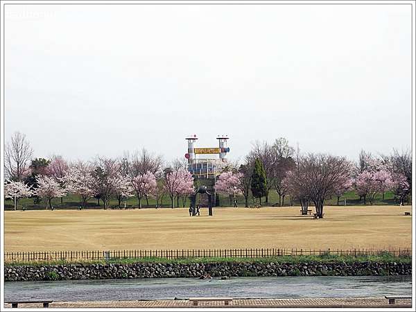 遊 高岡 おとぎの森公園 哆啦a夢漫畫裡的經典空地場景重現 加上大型滾輪溜滑梯 小朋友玩到不想回家 壞波妞の旅行食踨 遊 高岡 おとぎの森公園 哆啦a夢漫畫裡的經典空地場景重現 加上大型滾輪溜滑梯 小朋友玩到不想回家 壞波妞の旅行食踨