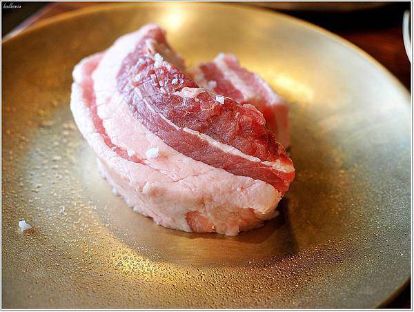 【食】【台北】正宗韓國烤肉Meat Love 橡木炭直火烤肉 奢華上市-meat love