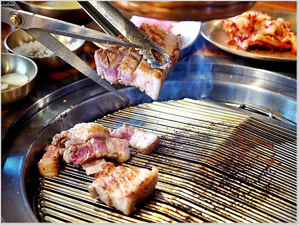 【食】【台北】正宗韓國烤肉Meat Love 橡木炭直火烤肉 奢華上市-meat love