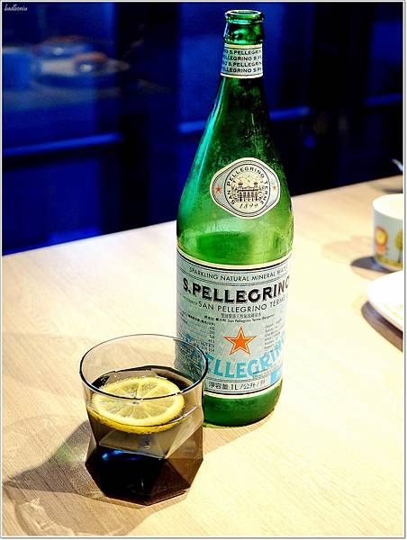 【食】【台北】北投雅樂軒 Nook 聚聚樂餐廳,燒烤海鮮拼盤BBQ x 戰斧牛排 x 自助吧 |竟然還有狗狗餐 【食】【台北】北投雅樂軒 Nook 聚聚樂餐廳,燒烤海鮮拼盤BBQ x 戰斧牛排 x 自助吧 |竟然還有狗狗餐