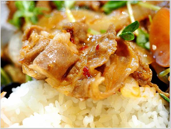 【食】【高雄】永心鳳茶 中山店 | 不止賣茶,餐點也很有水準 【食】【高雄】永心鳳茶 中山店 | 不止賣茶,餐點也很有水準