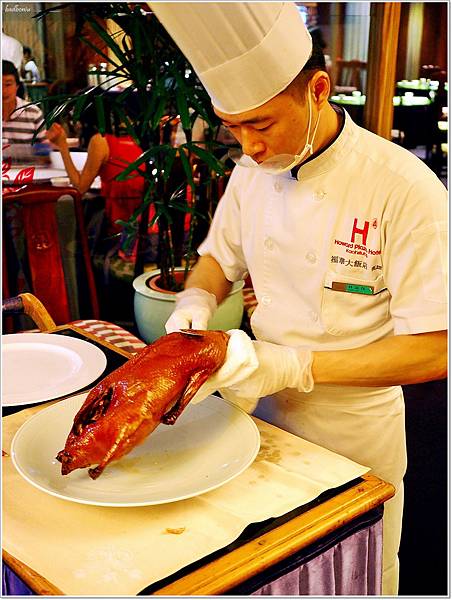 【食】【高雄】福華大飯店 江南春江浙菜 | 一品明爐脆皮烤鴨x超甜美酸白菜鍋,菜色道道精彩絕無冷場 【食】【高雄】福華大飯店 江南春江浙菜 | 一品明爐脆皮烤鴨x超甜美酸白菜鍋,菜色道道精彩絕無冷場