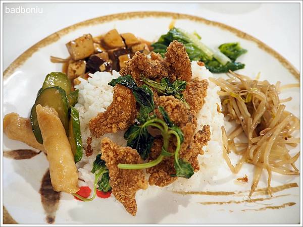 【食】【桃園】幸福排骨專賣店.很下飯、感覺可以天天去報到的排骨飯! 【食】【桃園】幸福排骨專賣店.很下飯、感覺可以天天去報到的排骨飯!