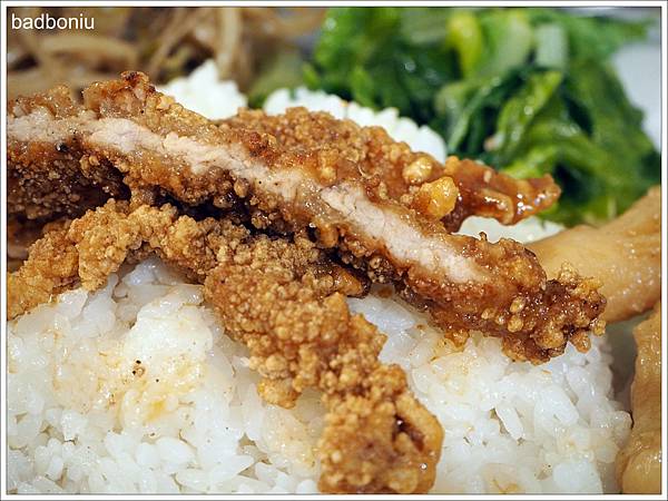 【食】【桃園】幸福排骨專賣店.很下飯、感覺可以天天去報到的排骨飯! 【食】【桃園】幸福排骨專賣店.很下飯、感覺可以天天去報到的排骨飯!