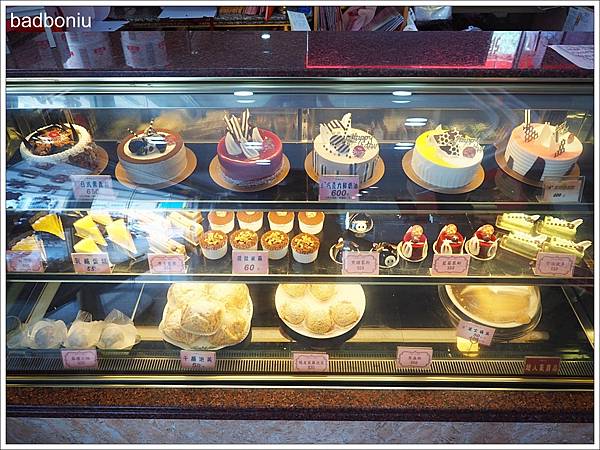 【食】【高雄】百樂冰淇淋.在地人推薦從小吃到大的冰淇淋店 【食】【高雄】百樂冰淇淋.在地人推薦從小吃到大的冰淇淋店