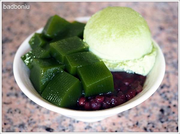 【食】【高雄】百樂冰淇淋.在地人推薦從小吃到大的冰淇淋店 【食】【高雄】百樂冰淇淋.在地人推薦從小吃到大的冰淇淋店