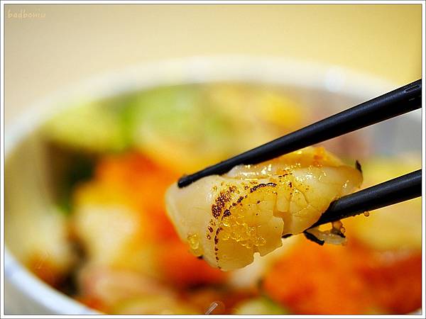 【食】【台中】瞞著爹台中精誠丼飯 - 台中限定款日式海鮮丼飯,軟絲好好食~ 【食】【台中】瞞著爹台中精誠丼飯 - 台中限定款日式海鮮丼飯,軟絲好好食~